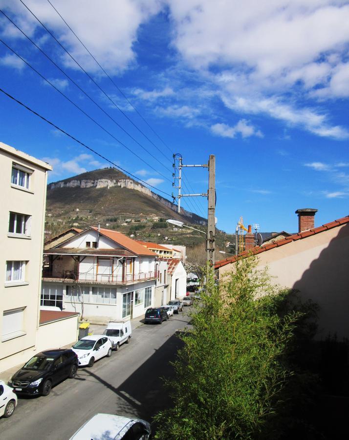 Logis Hotel Des Causses Millau Exterior photo